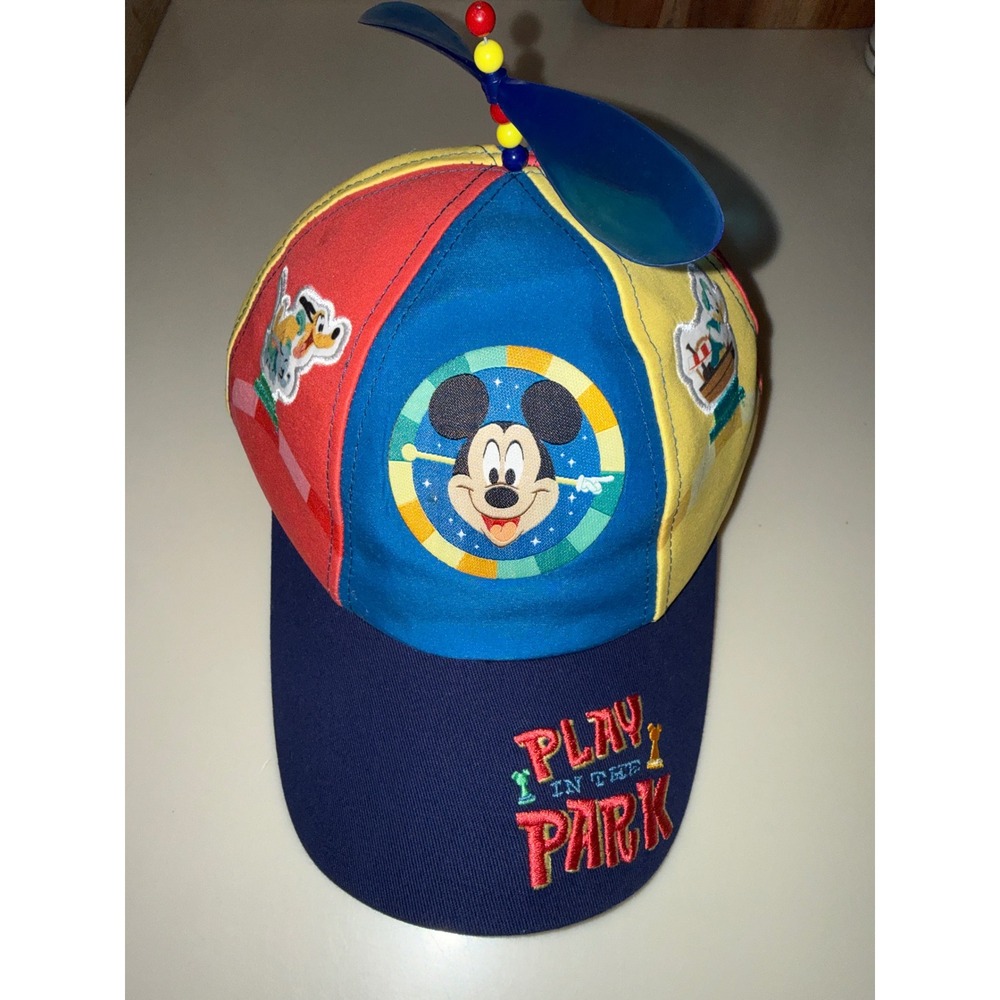 Disney Parks Play in the Park Propeller Hat Mickey Pluto Donald Goofy Snapback